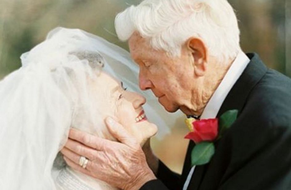 L'amore vero è eterno e le foto di questi due nonni lo dimostrano RDS