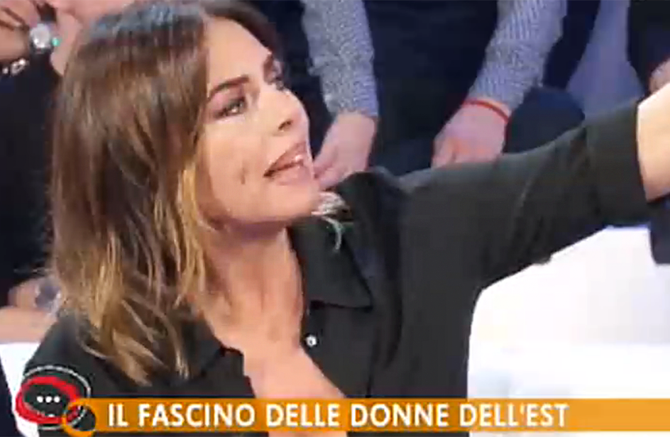 L'ira di Giulia la figlia di Paola Perego contro la chiusura di